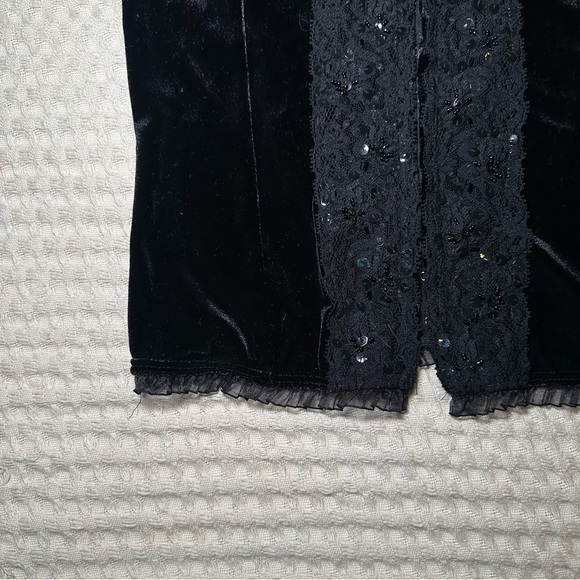 SOLD 90s Goth Rave Velvet Sequin Hook Eye Corset Lace Short Sleeve Corset Top - Picture 4 of 8